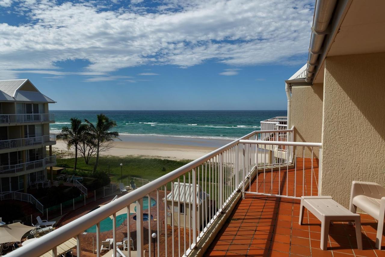 Crystal Beachfront Apartments Голд-Кост Экстерьер фото