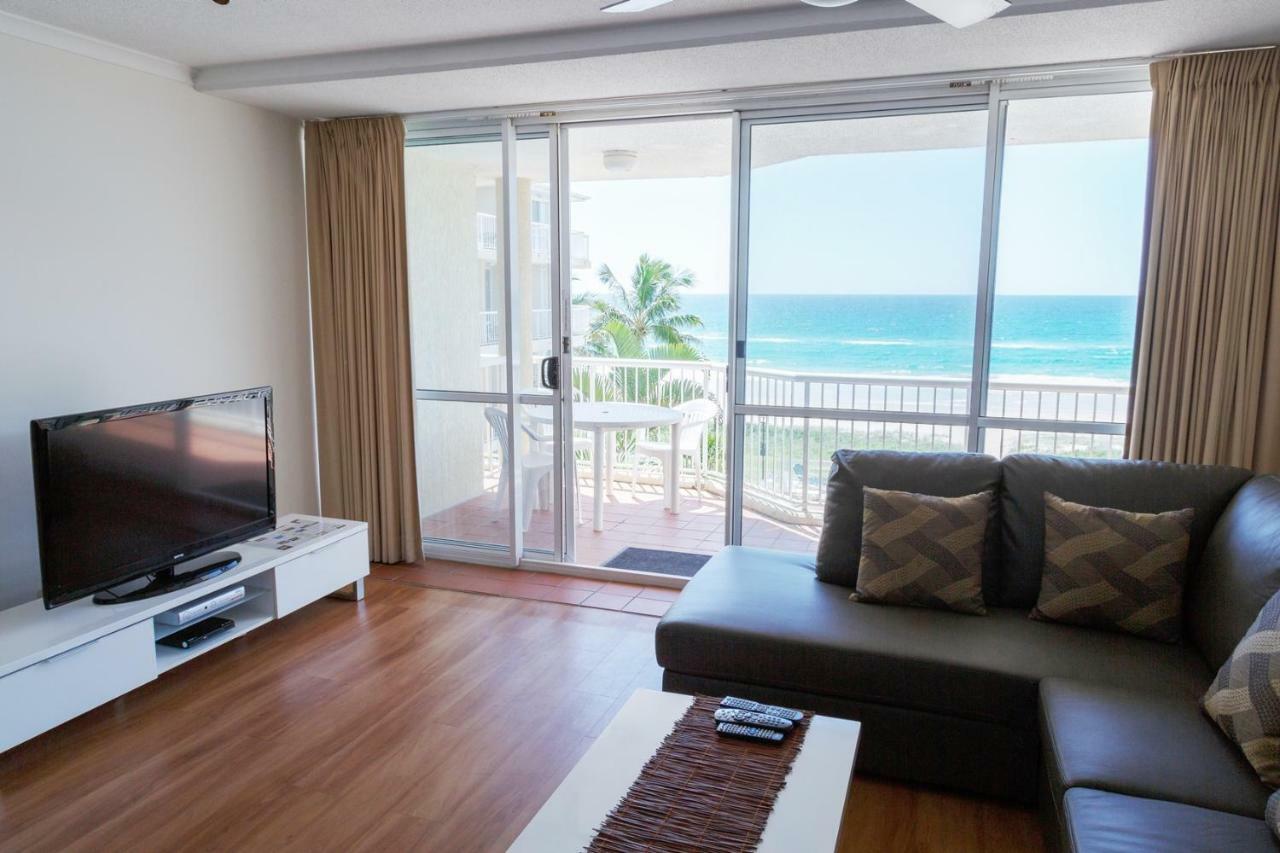 Crystal Beachfront Apartments Голд-Кост Экстерьер фото